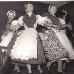 image tanzgruppe-50ger-jahre-museumstrasse-bild-8-jpg