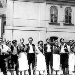 image volkstanztreffen-schwechater-hof-1954-jpg