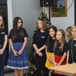 Karácsonyi ünnepség az Ausztriai Független Magyar Kultúregyesületek Csúcsszervezetének tagegyesületeivel